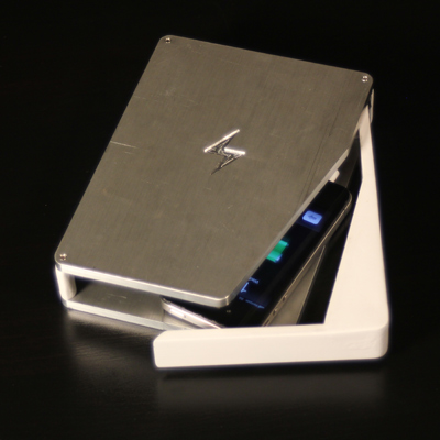 PhoneSoap Promises to Sanitize Your Smartphone