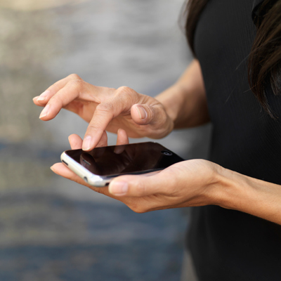 Smartphones Are Making Everyone a Real-Time Expert 