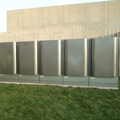 Bloom Boxes and the Potential for Green Energy in the Data Center